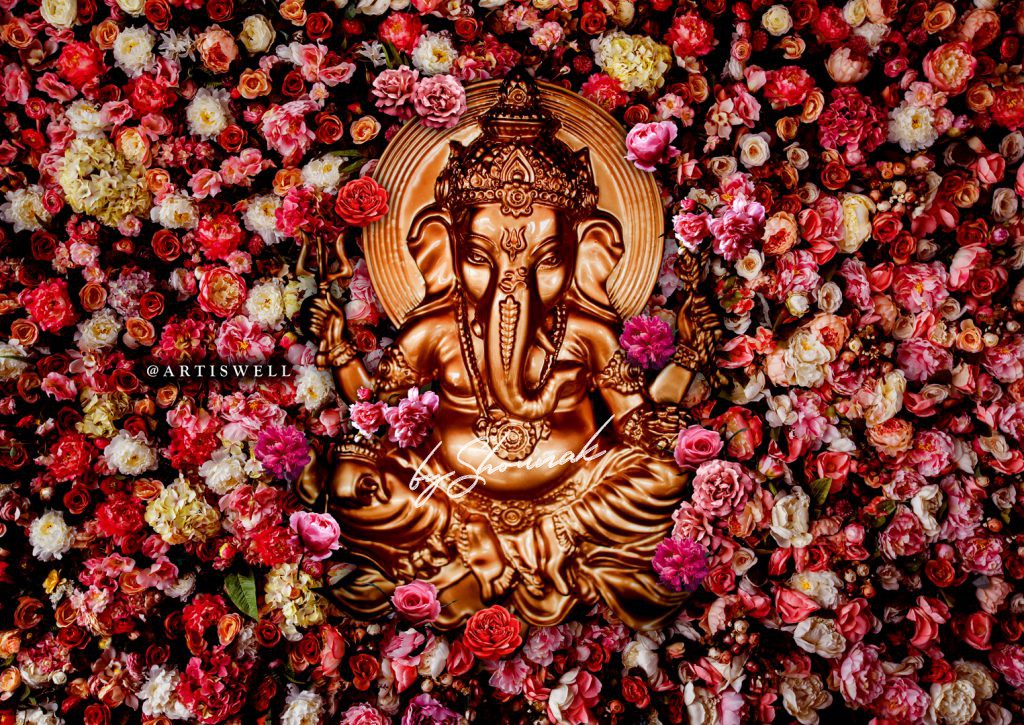 GANESHA FLOWERWALL GOLD
